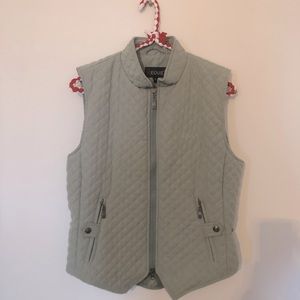 EOUS equestrian quilted vest